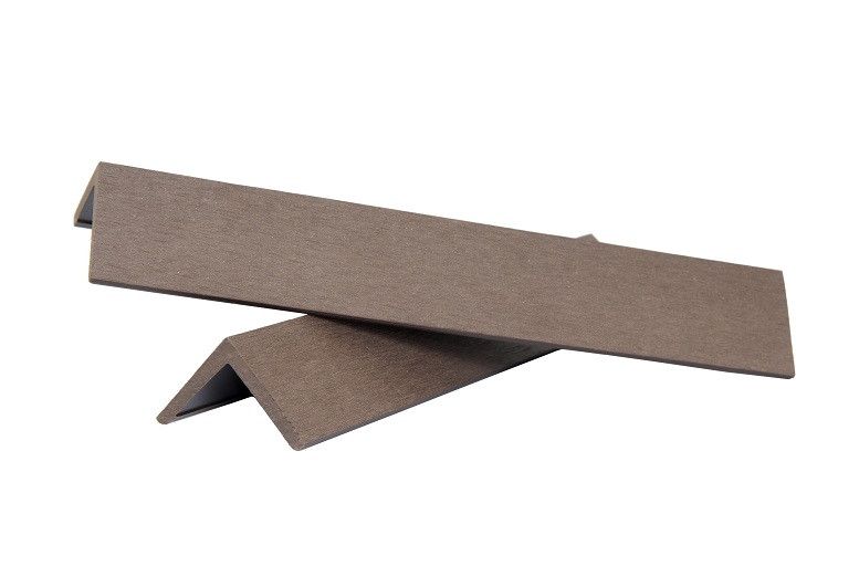 Уголок ДПК завершающий шлифованный SINGARAJA коричневого цвета купить в Санкт-Петербурге