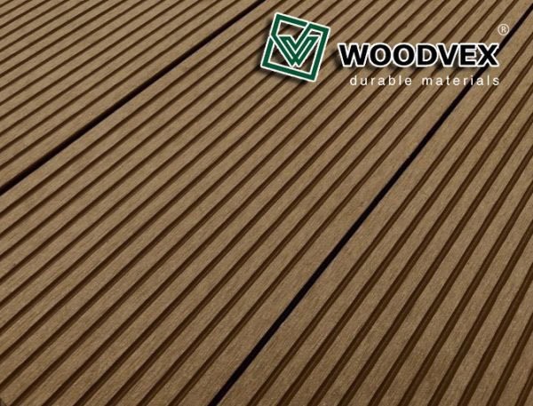 Террасная доска WOODVEX Select из ДПК темно-коричневого цвета купить в Санкт-Петербурге